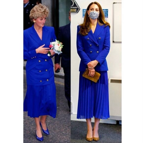 Zara Double Breasted Cobalt Blue Gold Button Crepe Blazer Kate Middleton Size XS - Picture 2 of 15